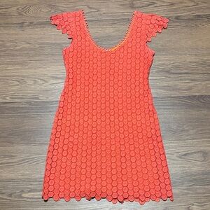 Yoana Baraschi Coral Orange Lace Appliqué Shift Dress Sz 8Textured Scalloped Hem